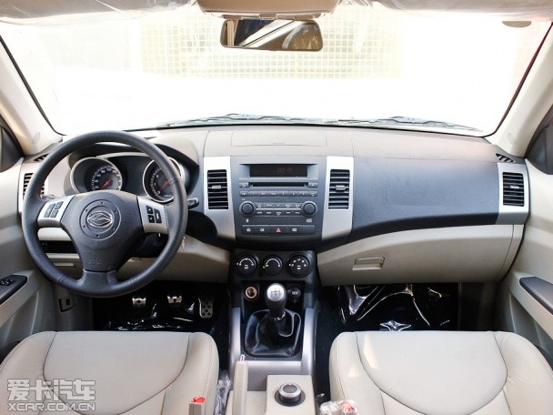 ��L��܇2012����LX8