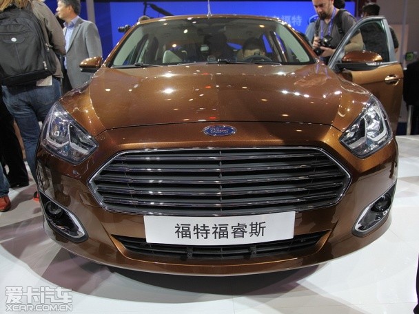 �L������2014��˹