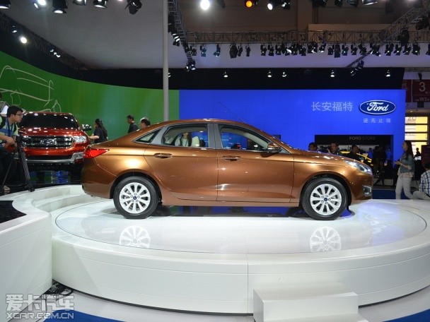 �L������2014��˹