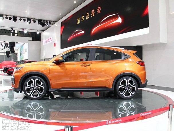 �|�L����XR-V