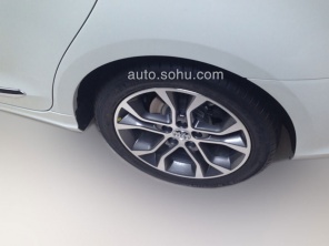 ����D60 2.0T܇��ՙ��