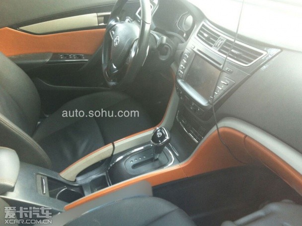 ����D60 2.0T܇��ՙ��