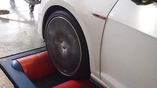 308�R����Golf GTI