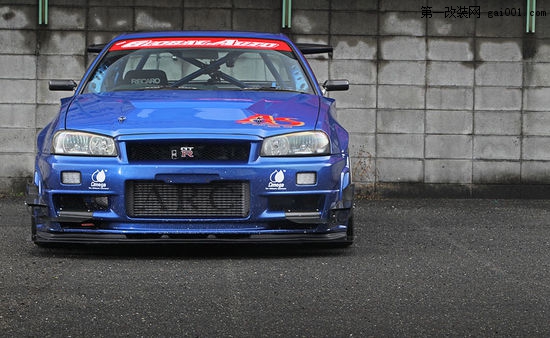�ձ�������(j��)��܇��800ƥ�ծa(ch��n)GT-R R34���b��3��