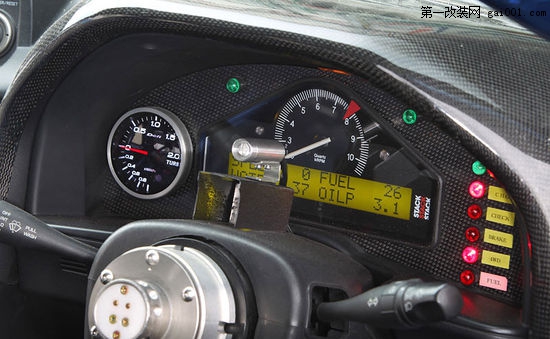 �ձ�������(j��)��܇��800ƥ�ծa(ch��n)GT-R R34���b��17��