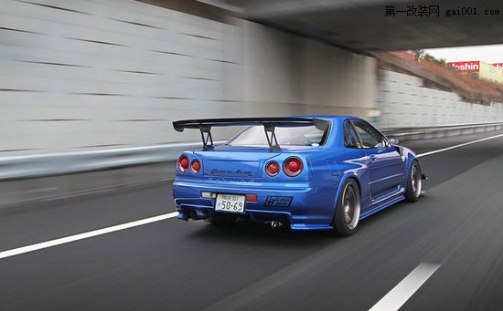 �ձ�������(j��)��܇��800ƥ�ծa(ch��n)GT-R R34���b��21��