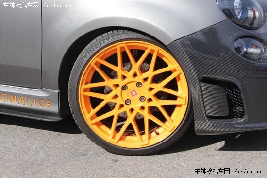 ����֮Ы SEMA�ϵķƁ���500 Abarth���b SEMA���Ɓ���500 Abarth����܇���b