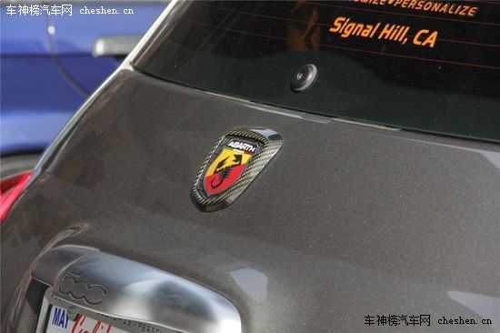 ����֮Ы SEMA�ϵķƁ���500 Abarth���b SEMA���Ɓ���500 Abarth����܇���b