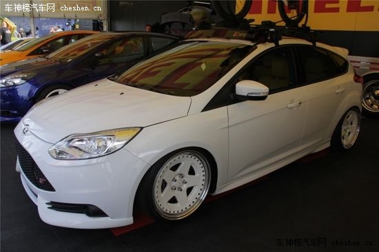 ����ɫ���鹝(ji��) SEMA�ϵĸ��ظ���˹ST���b SEMA,���ظ���˹ST,��܇���b