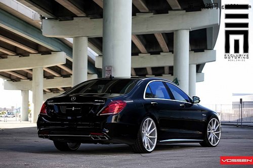 S63 AMG���b�b�p ���d22Ӣ���X�Ͻ�݆ݞ��4��