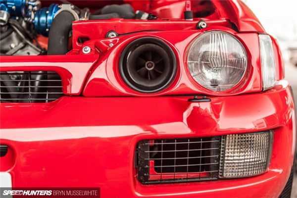 ������������ف��u ����Escort���b�b�p