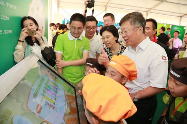 129042536_14651808520981n (1).jpg