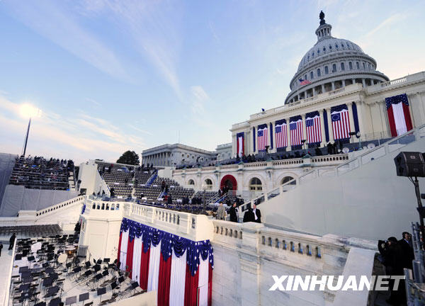 �@��1��20���峿�Ĕz��λ������(gu��)�׶��Aʢ�D�ć�(gu��)��(hu��)��B����(d��ng)�գ�����(gu��)��(d��ng)�x���y(t��ng)�W���R�ľ��xʽ���Aʢ�D��(gu��)��(hu��)��Bǰ�e����