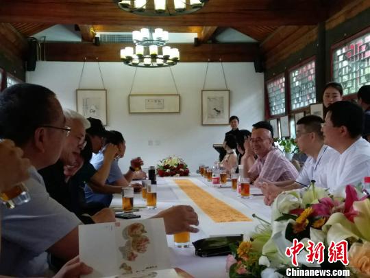 ǧ����퍡�ǧ��Ԋ(sh��)��(hu��)�ż��ھ��_(k��i)Ļ