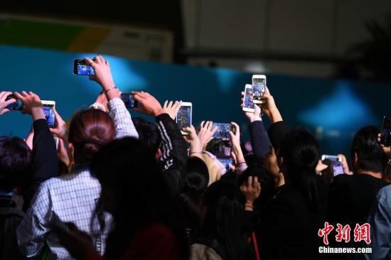 �D��Ӱ�Լ����e���֙C(j��)�Ĕz���ǡ����|�� �z