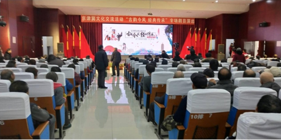 �����Ļ��������(d��ng)֮����퍽��L(f��ng)����(j��ng)����С���(zhu��n)��(ch��ng)��Ŀ�ݳ��ڶ�վ�����