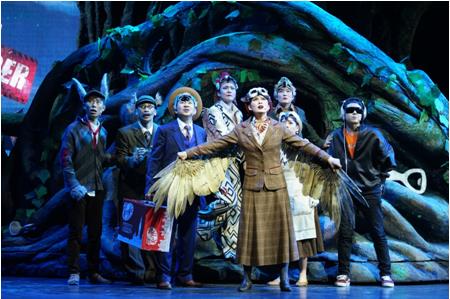 �Ї���ˇ�ݳ�Ӣ����(j��ng)�䃺ͯ�����E�E��䡷