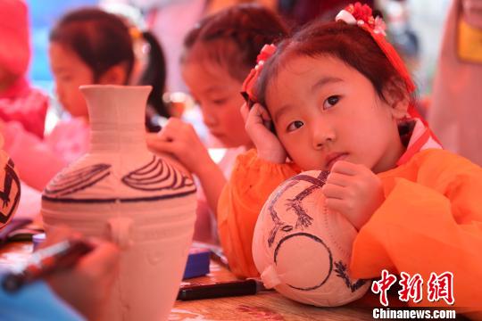 ���H�����^�գ��ຣ�_����Ȥζ�ڶ��n�á�