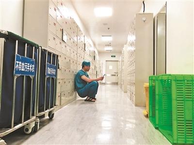 �c(di��n)���M(j��n)����һ�(y��)