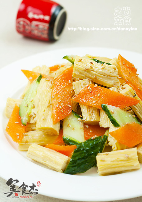 ������ɫ����