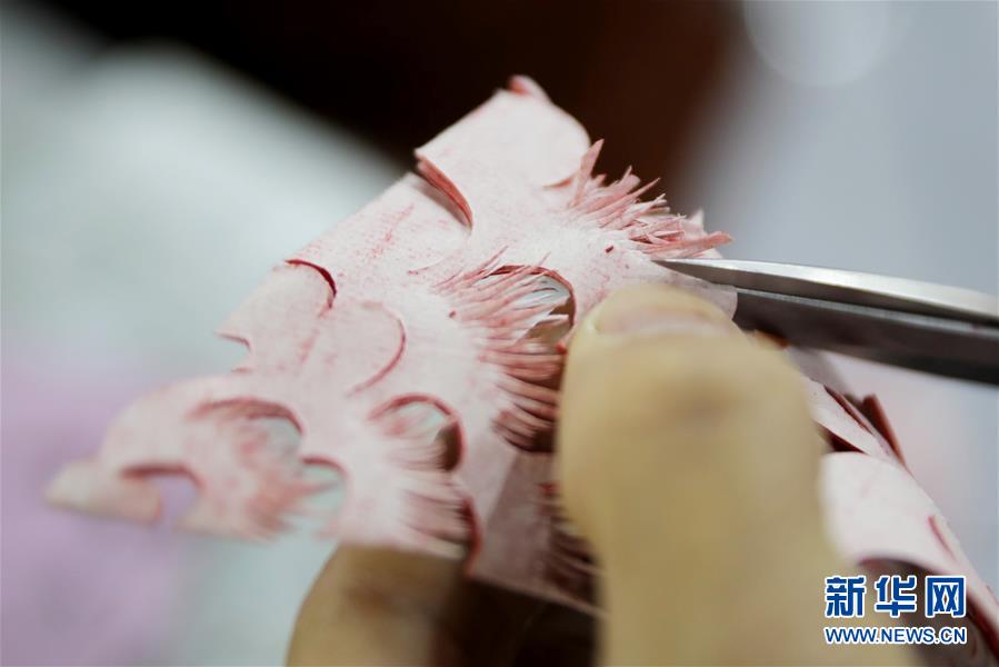 ���Ļ�����4�����C��(hu��)�������м���ˇ�g(sh��)