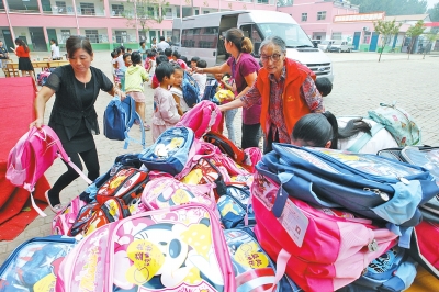 ���M(j��n)������؃�ͯ�W(xu��)У ���桱���^�����ů������