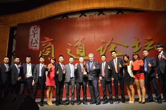 �f(shu��)��: �_�ܵ�ɭ�C�l(f��)�F(tu��n)�(du��)�N(xi��o)�۹�܊��(ji��ng)��