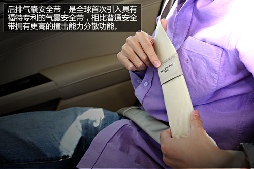 ��Aston��Mondeo�� ԇ�{���ɵϚW��Ş��