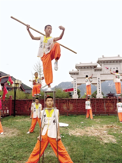 �������g(sh��)��(ji��)����ӭ�e 12����7�f(w��n)�������(hu��)��