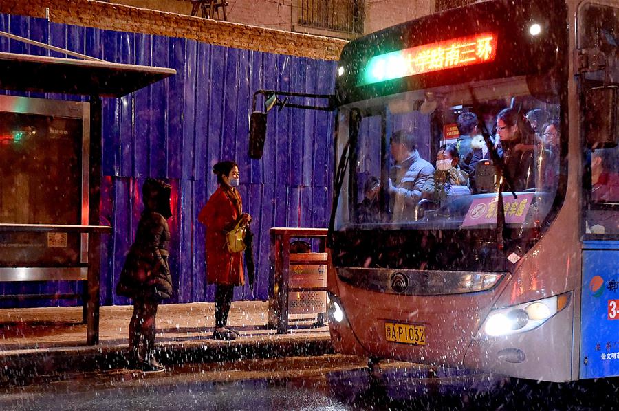 (���)(6)���ϰl(f��)����·�Y���Sɫ�A��