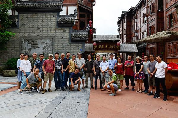 �������е�é�_