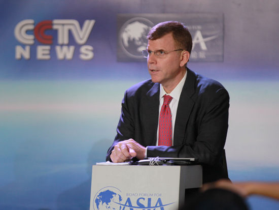  ����������Փ��2014���(hu��)����4��8��-11���ں��ϲ����e�����ψD�遆���_(k��i)�l(f��)�y�и����L(zh��ng)Stephen-P.GROFF�ڡ��ĸ���޽����c�Q(m��o)�׵��¸�֡��������}�l(f��)����(�DƬ��(l��i)Դ������ؔ(c��i)��(j��ng) ���� �z)