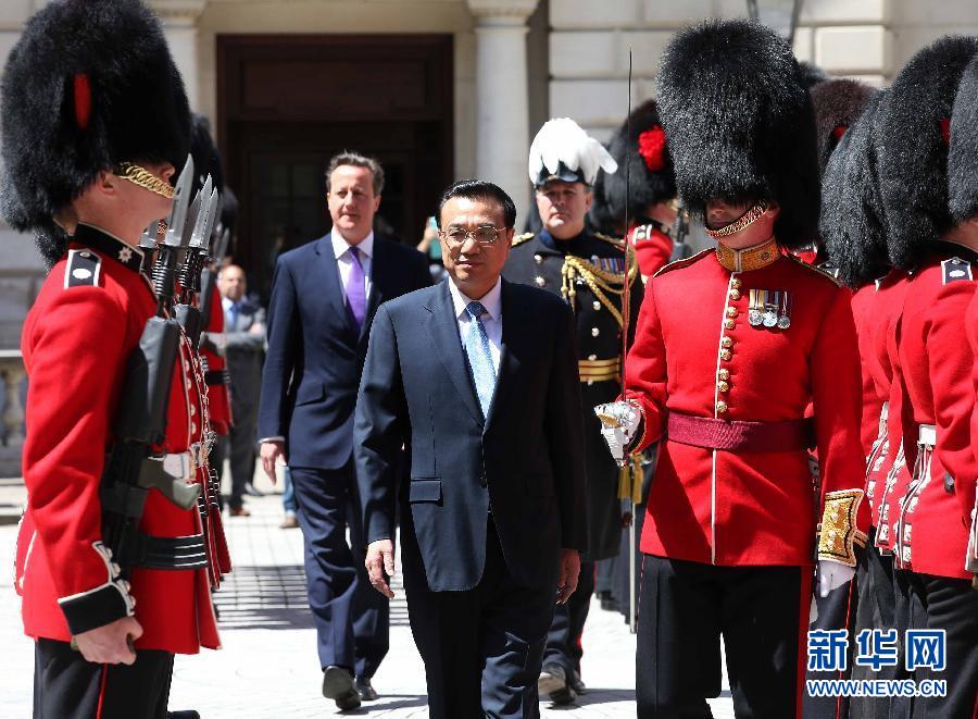 6��17�����Ї�����(w��)Ժ������ˏ�(qi��ng)�ڂ����ƌ���10̖���ฮͬӢ�����࿨÷���e����Ӣ������ȕ������@�Ǖ���ǰ����÷������ˏ�(qi��ng)�e��¡�صĚgӭ�xʽ�����A��ӛ�� ���d�� �z