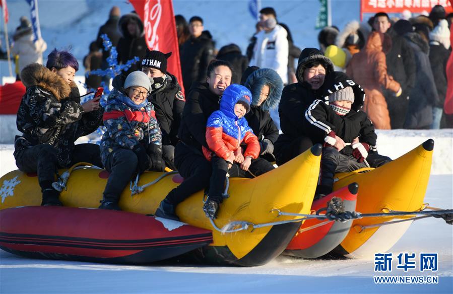 �����I���ɻ�����ѩ�g����