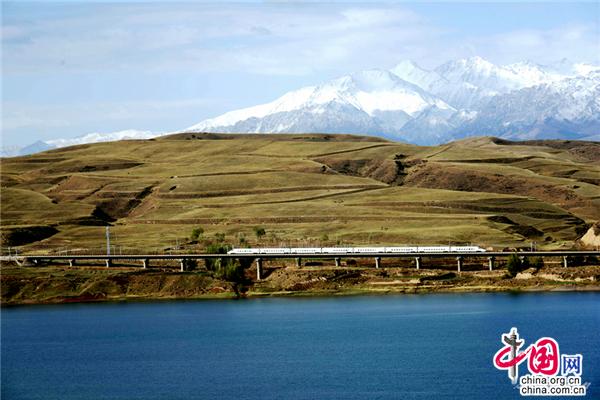 ���C�񘷣����F�M�����Bɽ һ�տ��M�ļ���