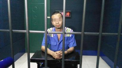 ���Ӷ������[�Г]������9�qŮͯ ����ĸ�H(�D)