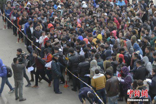 ��������ǰ���սӽ�15�f�� ���粿һ��λ����888:1