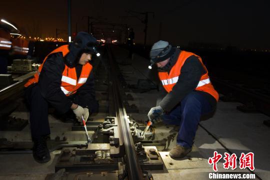 ���\���F���ϵ�ҹ����