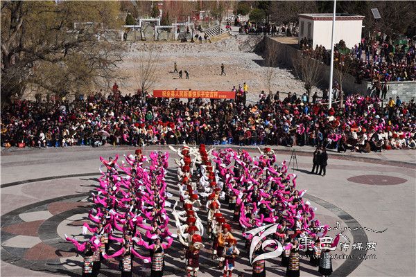 ���´��߻��ӣ�����ǧ��Ⱥ��չ�ݷ��z����c�´�