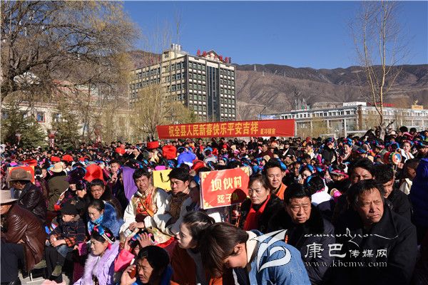 ���´��߻��ӣ�����ǧ��Ⱥ��չ�ݷ��z����c�´�