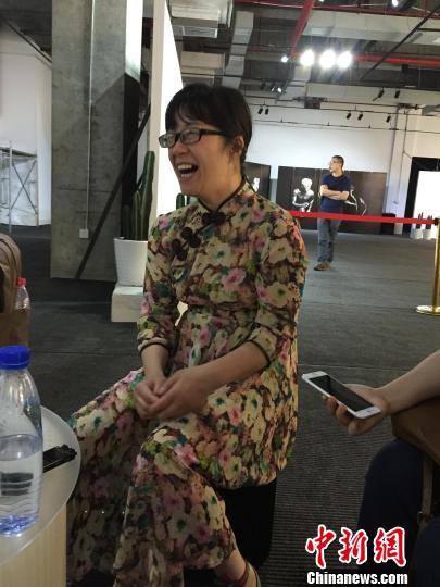 �r�DԊ�������A�����Ժ���Ȼ���ֹ�(ji��)����ɫ