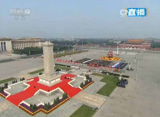 �h�͇����I(l��ng)��(d��o)����(x��)��ƽ����ˏ�(qi��ng)�����½�������������ɽ�����ɽ������������ͬ�׶��������һ���ϯ�xʽ��