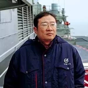 �����������(zh��n)�C(j��)�ĺ���Ӣģ��