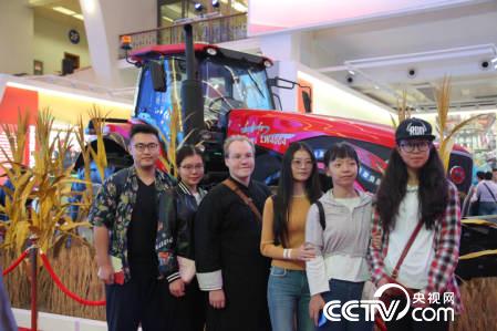 �����ƵZ�^�M�����ꡱ�ɾ�չ���Ї��ٶ�Ȧ�������W(xu��)�����Ї���ô�� ����ȥ����