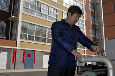 �������ڲ鿴�ն�ȼ?x��)�ܵ������DƬ��Դ�ھW(w��ng)�j(lu��)��