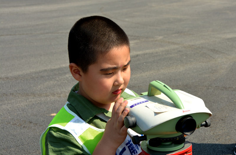 ������С���Ѫ��������y�L�x�����������f�ְֽ�(j��ng)���o�Լ��v��ˮ���{(di��o)���������Լ�����һλ��ˮ���{(di��o)���̎��İְָе�����������W(w��ng)ӛ�ߌO����z��