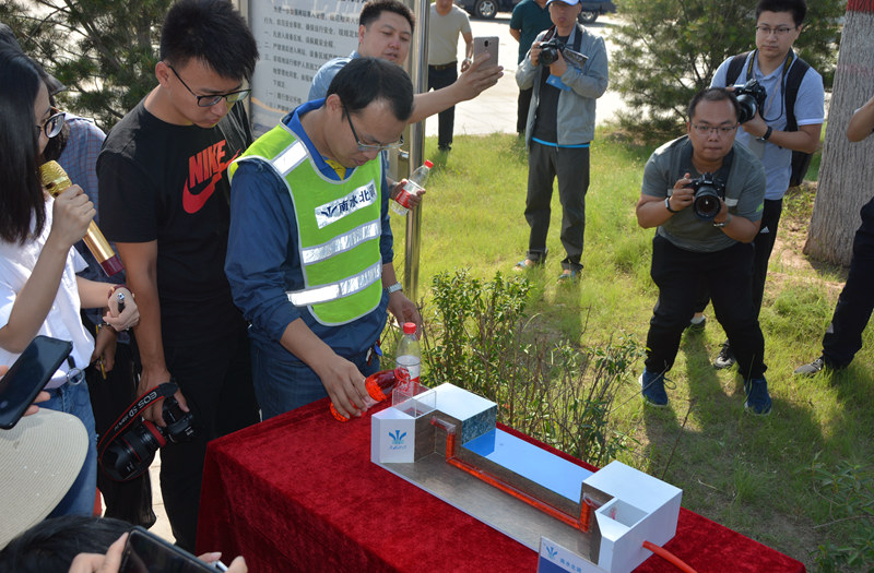 �����ˆT������ģ����ʾ�����������Ĺ���ԭ��������ý�wӛ�߂��ĘO���dȤ��������W(w��ng)ӛ�ߌO����z��