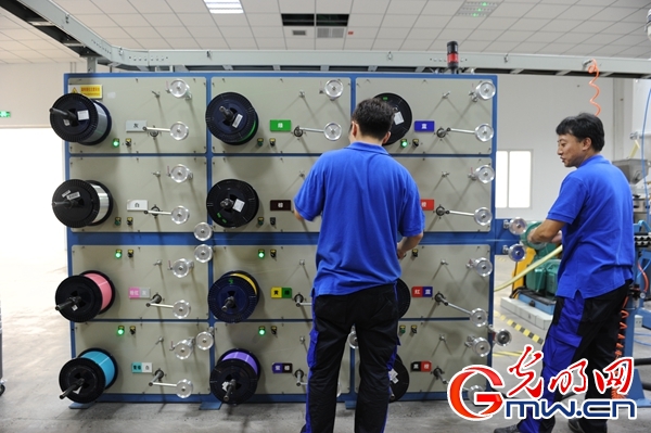 ���r�����Ҹ�������߅����׌�Ҹ��������v�r�������W(w��ng)ý�����w�(y��n)�½�֮���¡�