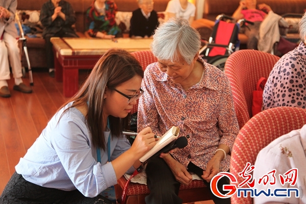 ���r�����Ҹ�������߅����׌�Ҹ��������v�r�������W(w��ng)ý�����w�(y��n)�½�֮���¡�