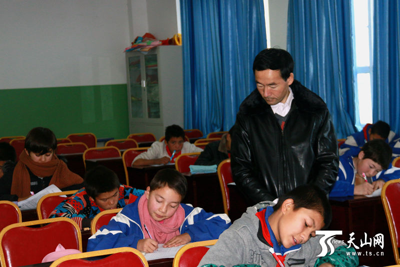 ������һ�wʯ���ѡ� �Y(ji��)�H�ɲ��ġ������~����